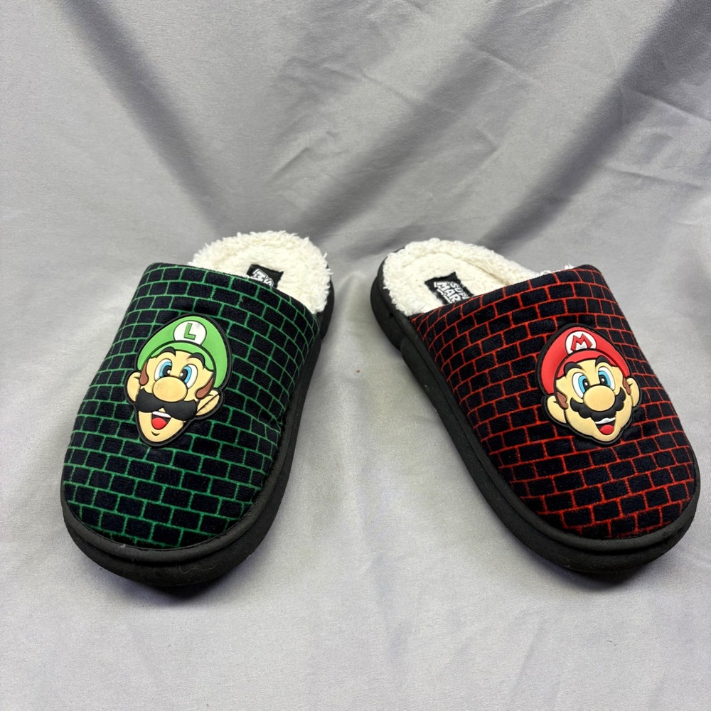 Nintendo Super Mario Luigi Kids Slippers Red Green Brick‎ Pattern Fleece Lined